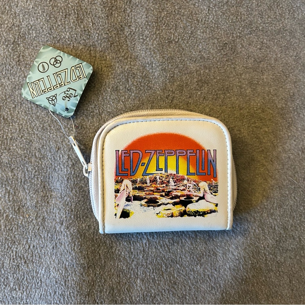Led Zeppelin “Houses of the Holy” Mini Zip Wallet by Bioworld